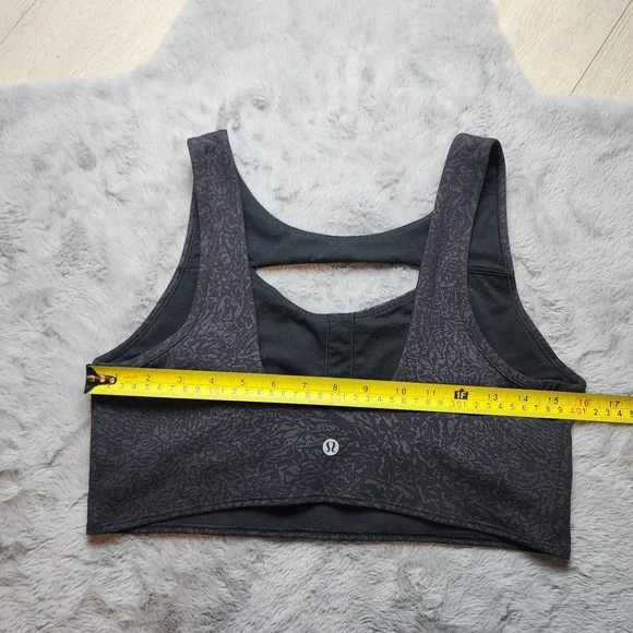 Lululemon Black Everlux Cut-out Train Bra Size 12 - Picture 5 of 7